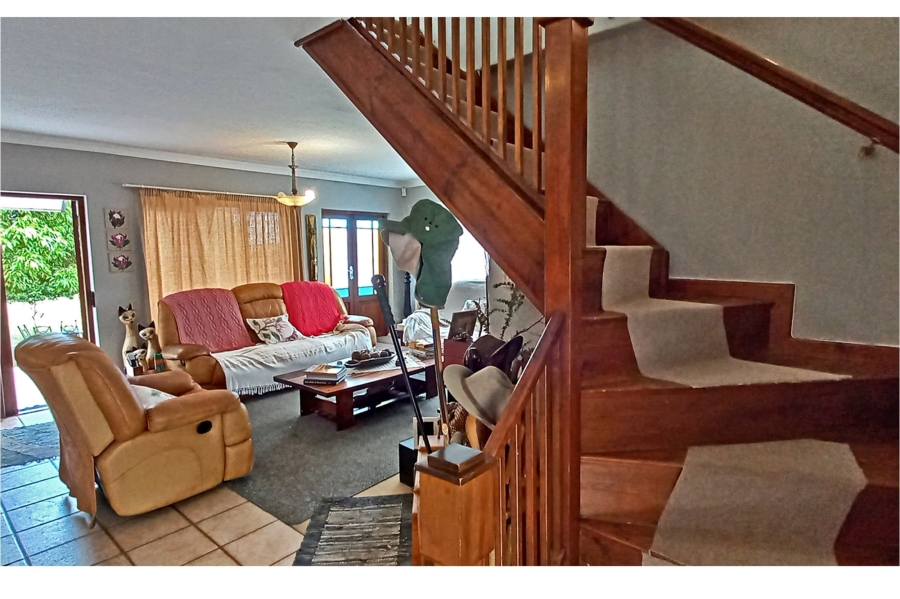 2 Bedroom Property for Sale in Hersham Western Cape